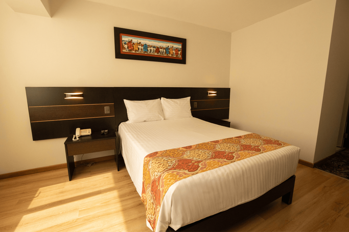 Hoteles Britania | Lima |  - 25