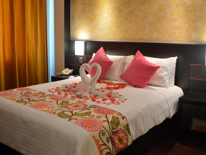 Hoteles Britania | Lima | 1