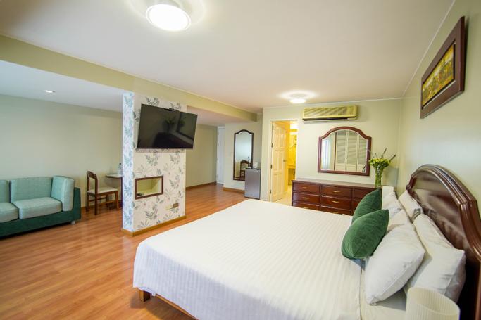 Hoteles Britania | Lima |  - 40